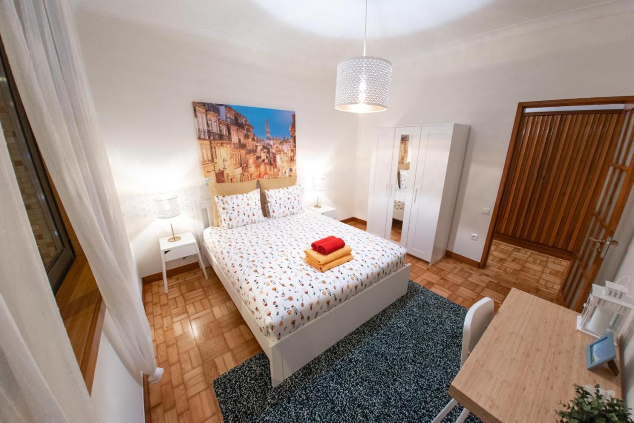 Porto Je T'Aime - Sweet Rooms فيلا نوفا دي غايا المظهر الخارجي الصورة