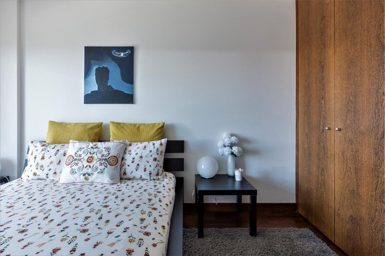 Porto Je T'Aime - Sweet Rooms فيلا نوفا دي غايا المظهر الخارجي الصورة